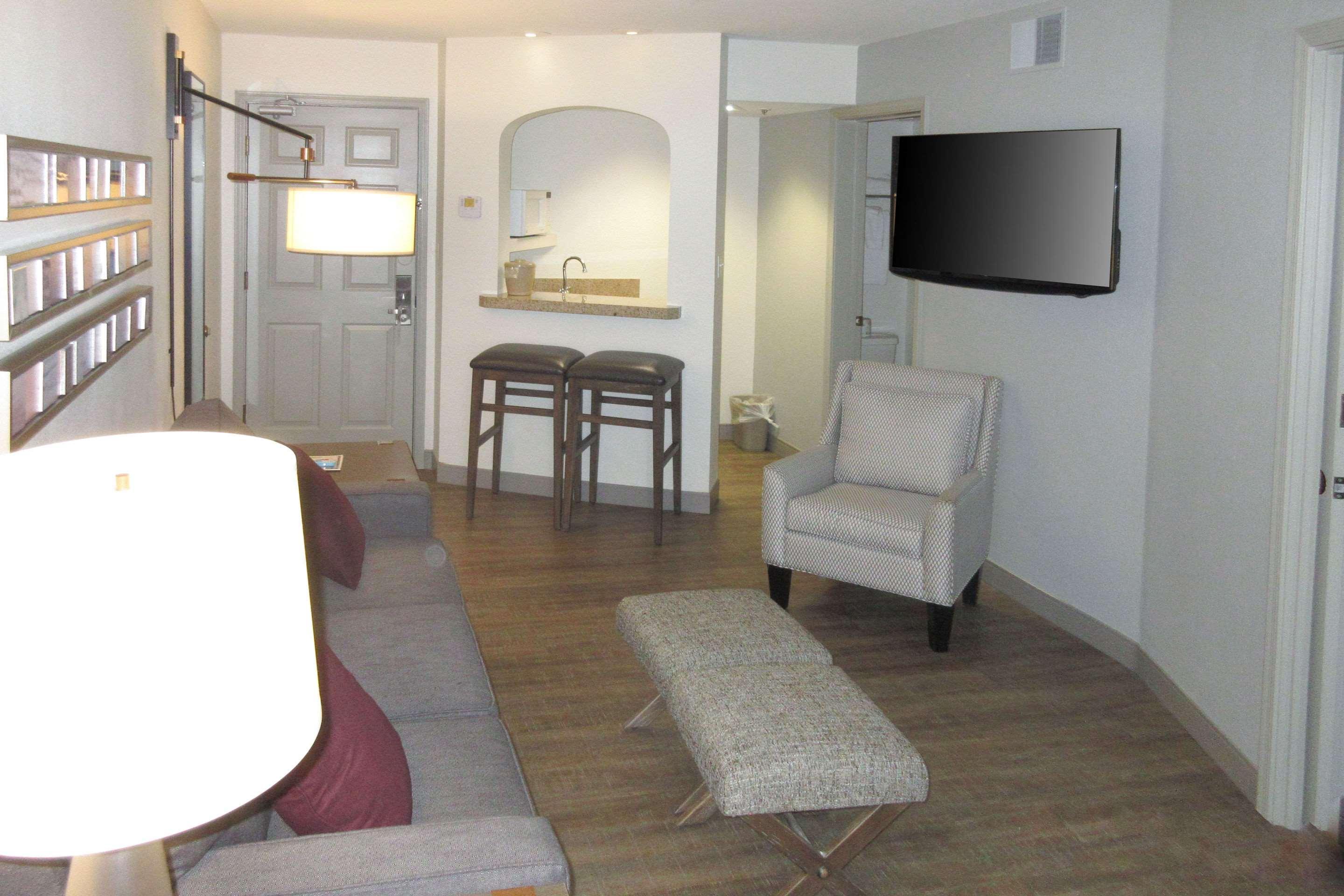 Windmill Suites Surprise - Phoenix, Ascend Hotel Collection Exterior foto