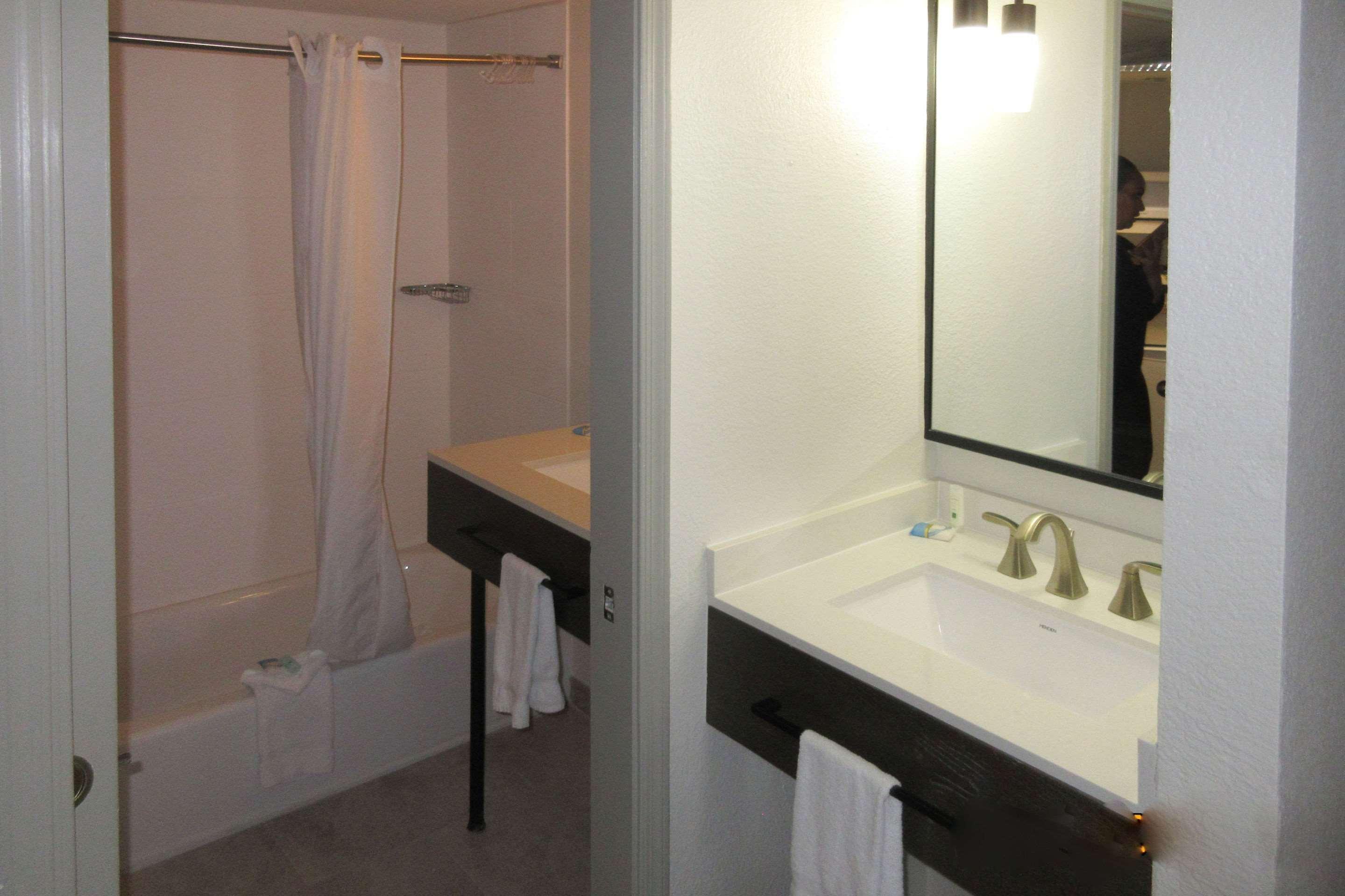 Windmill Suites Surprise - Phoenix, Ascend Hotel Collection Exterior foto
