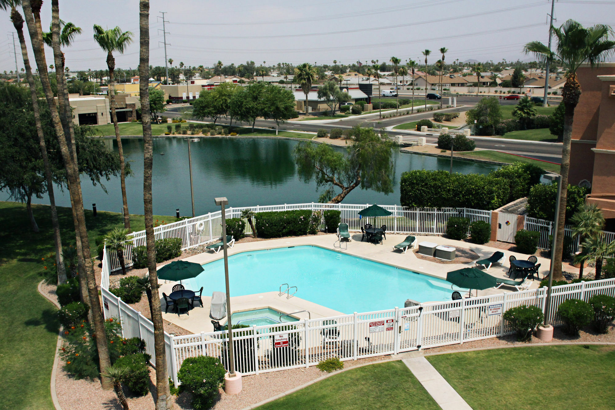 Windmill Suites Surprise - Phoenix, Ascend Hotel Collection Exterior foto